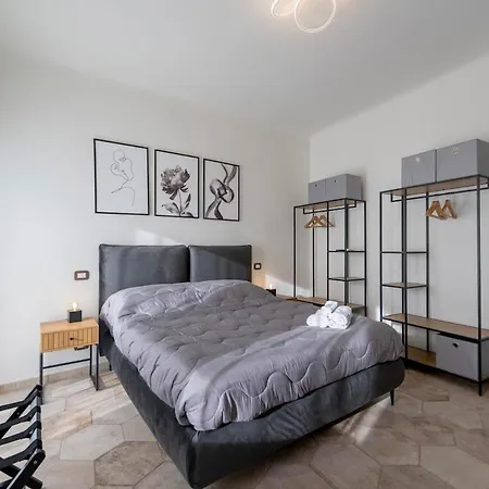 Mora- Mora Casa Nel Tra Sirio E بيت للعطل إيفريا